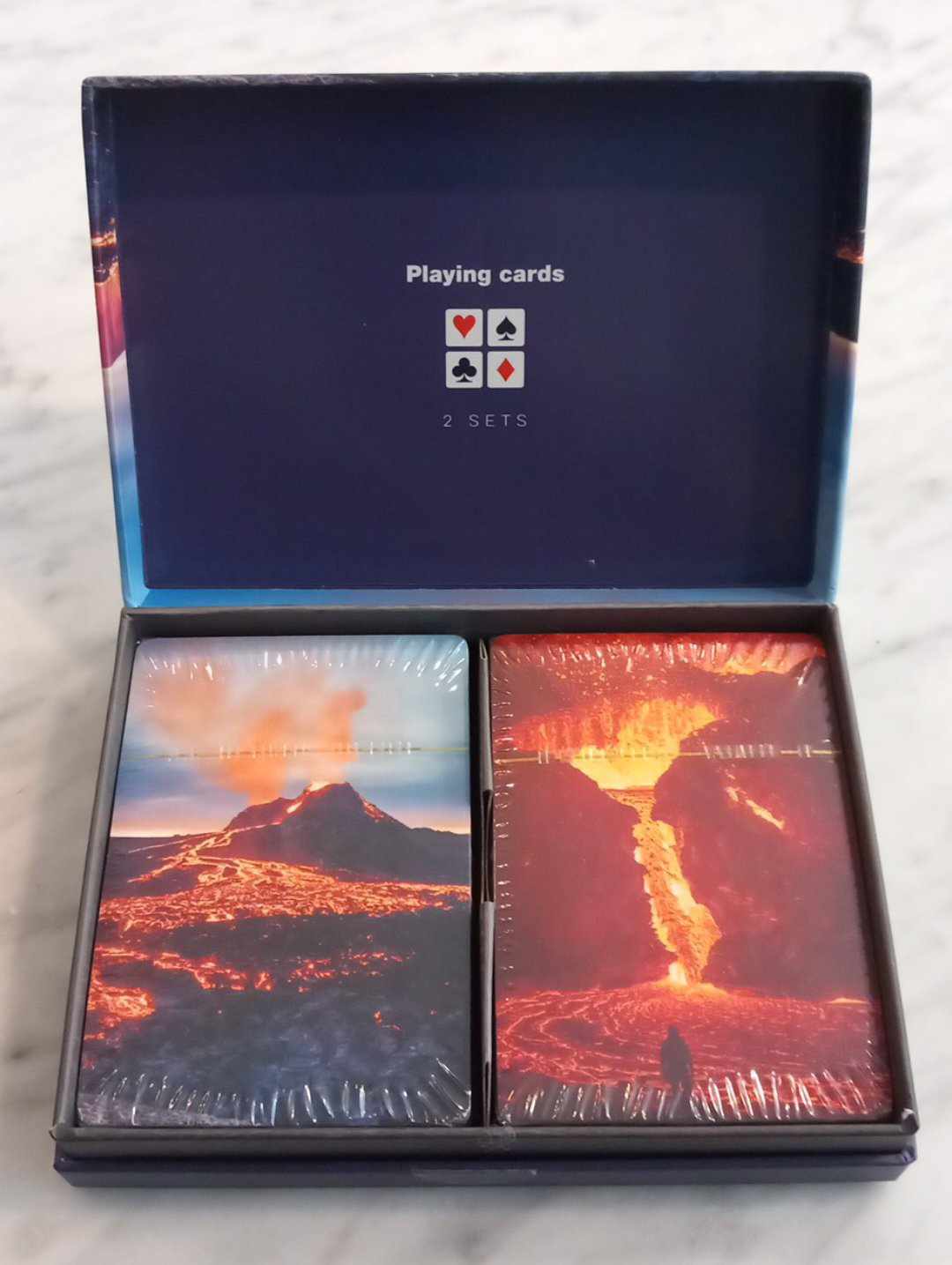 Playing cards with icelandic environments Playing cards with icelandic environments